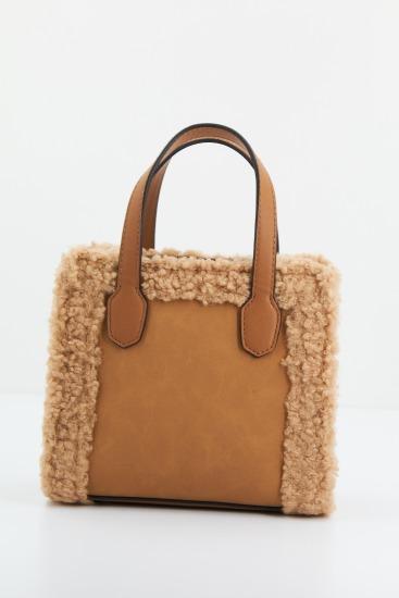 GUESS SILVANA COMPART en color MARRON CLARO (3)