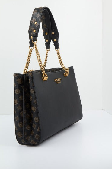 GUESS FYNNA GIRLFRIEND en color NEGRO (1)