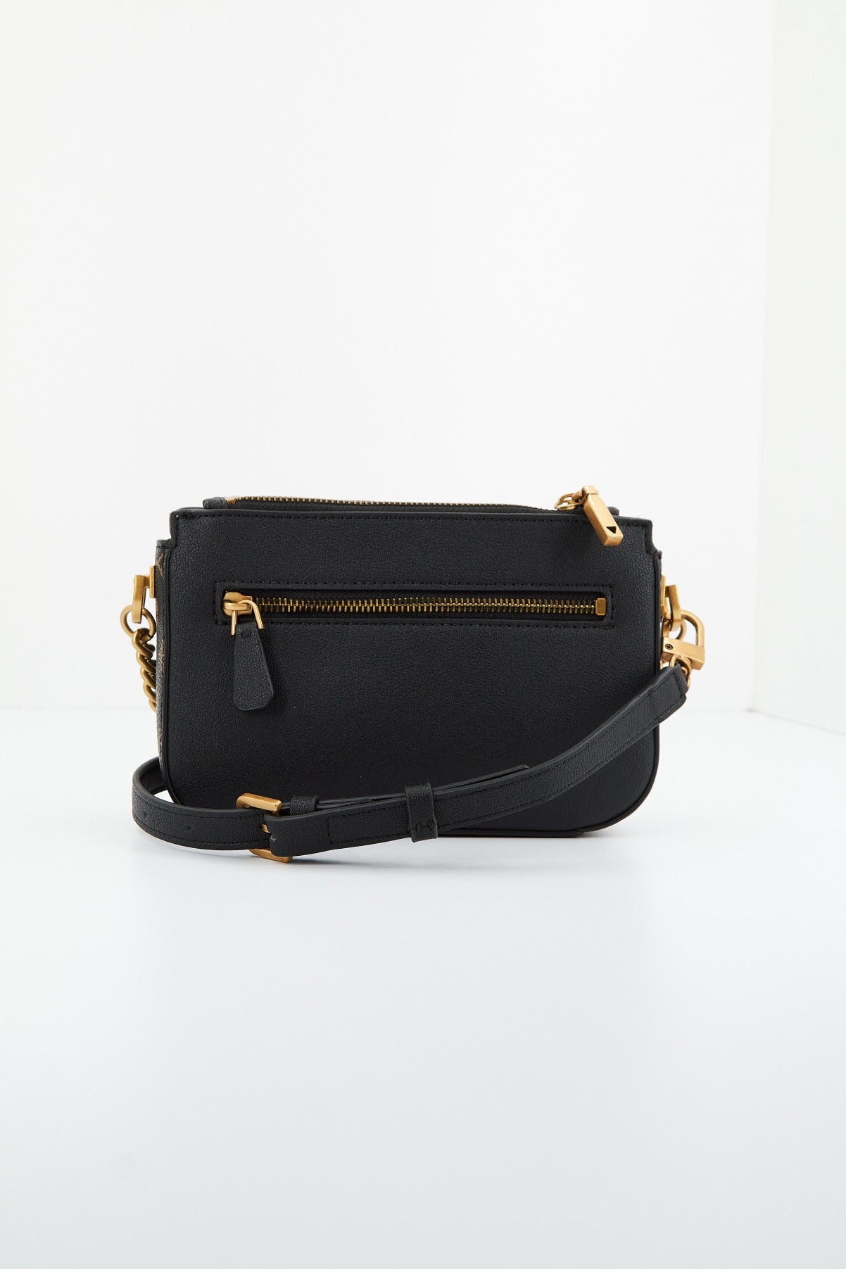 GUESS FYNNA MINI STATUS en color NEGRO (1)