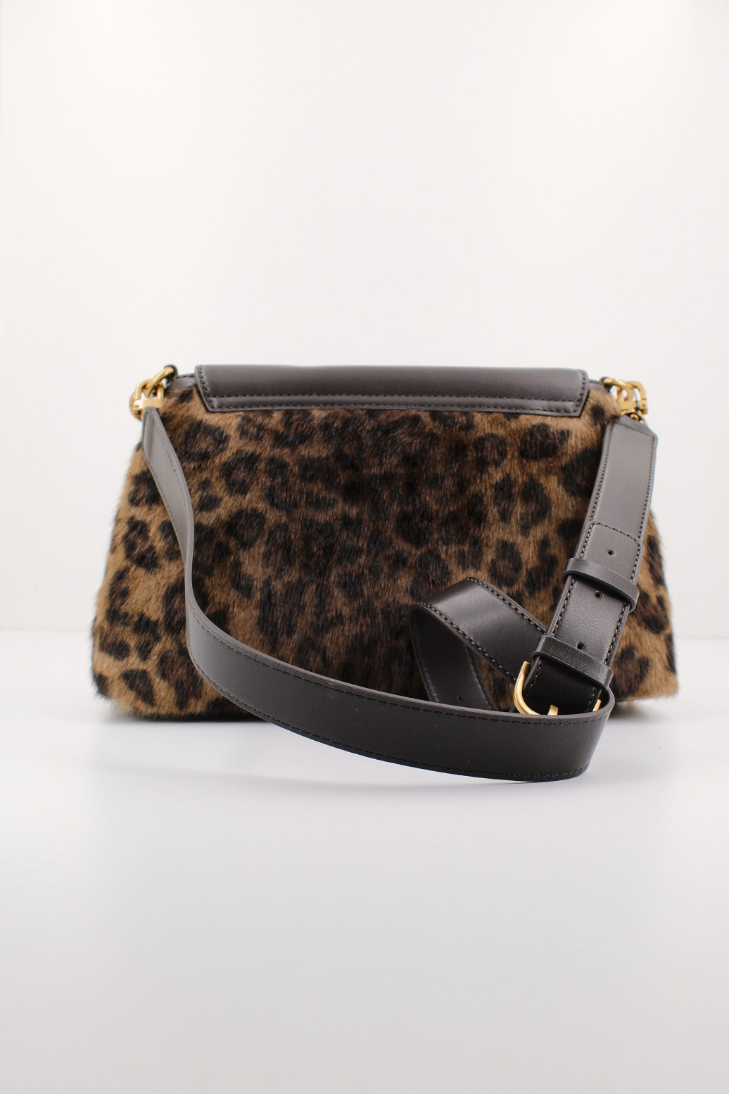 GUESS BERGEN CROSSBODY en color ANIMAL PRINT (3)