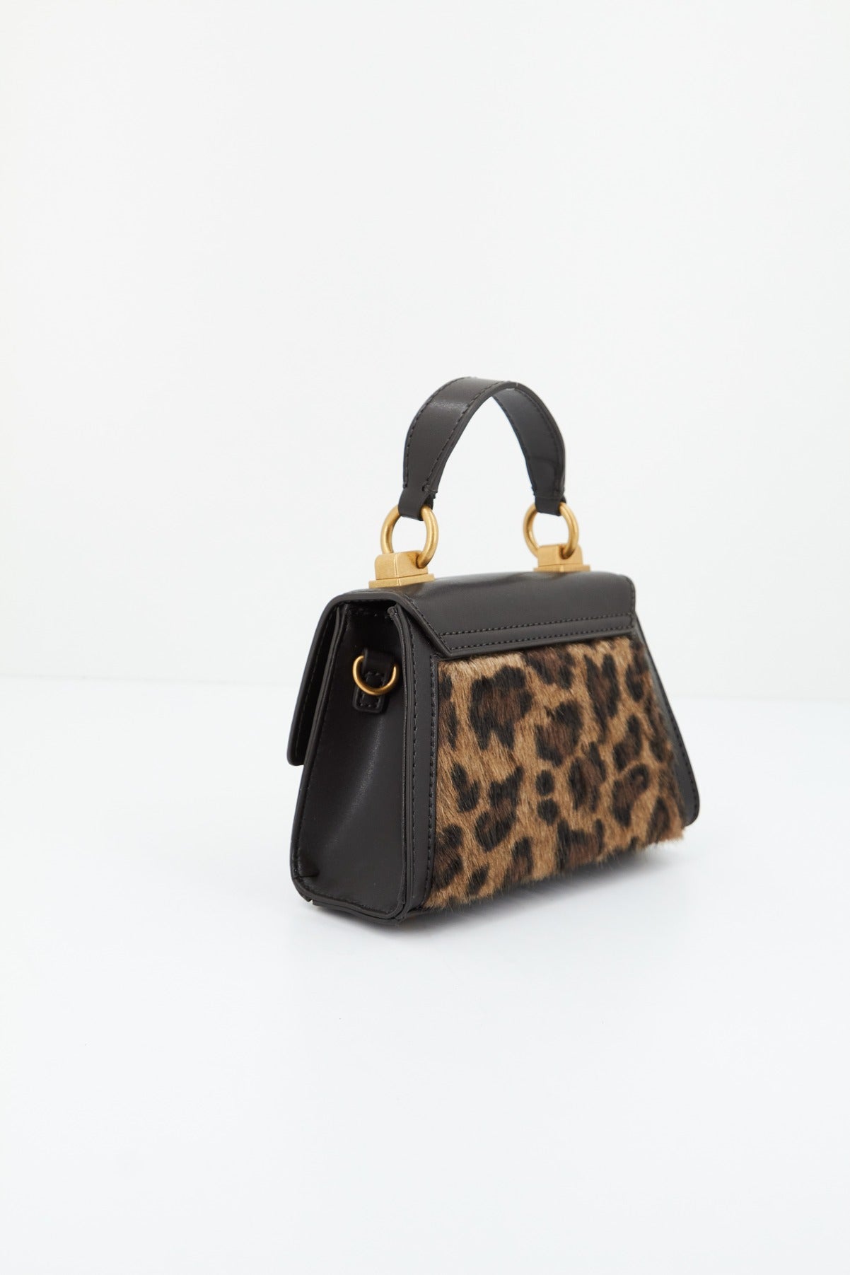 GUESS BERGEN MICRO MINI en color MARRON (3)