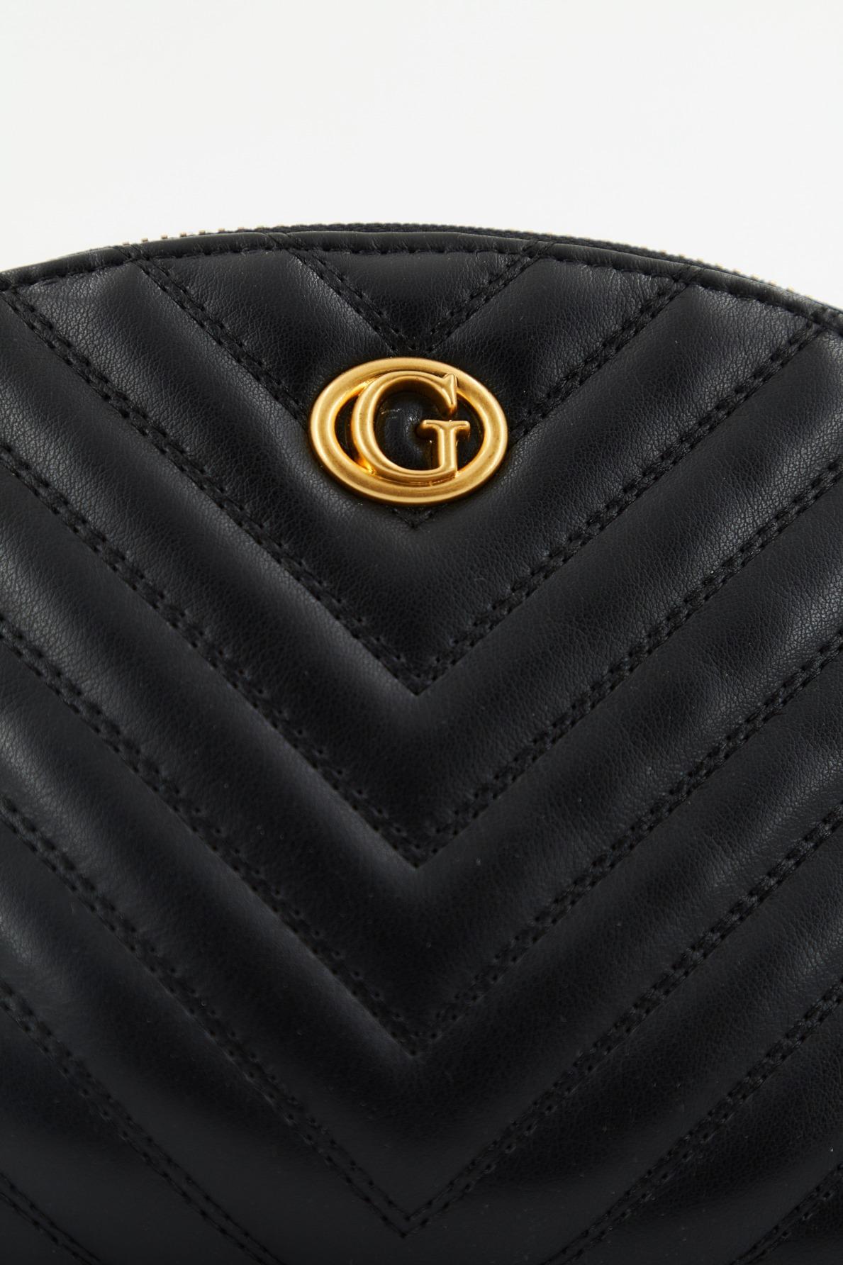 GUESS DOME en color NEGRO (4)