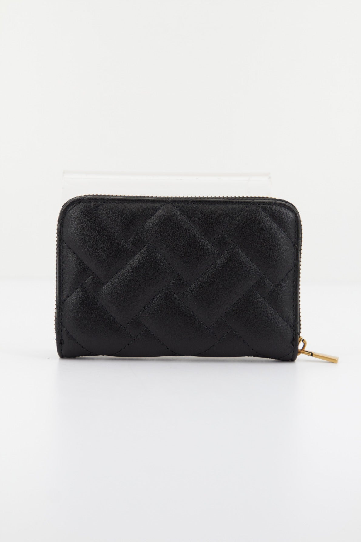 GUESS GRACELYNN SLG M ZIP en color NEGRO (1)