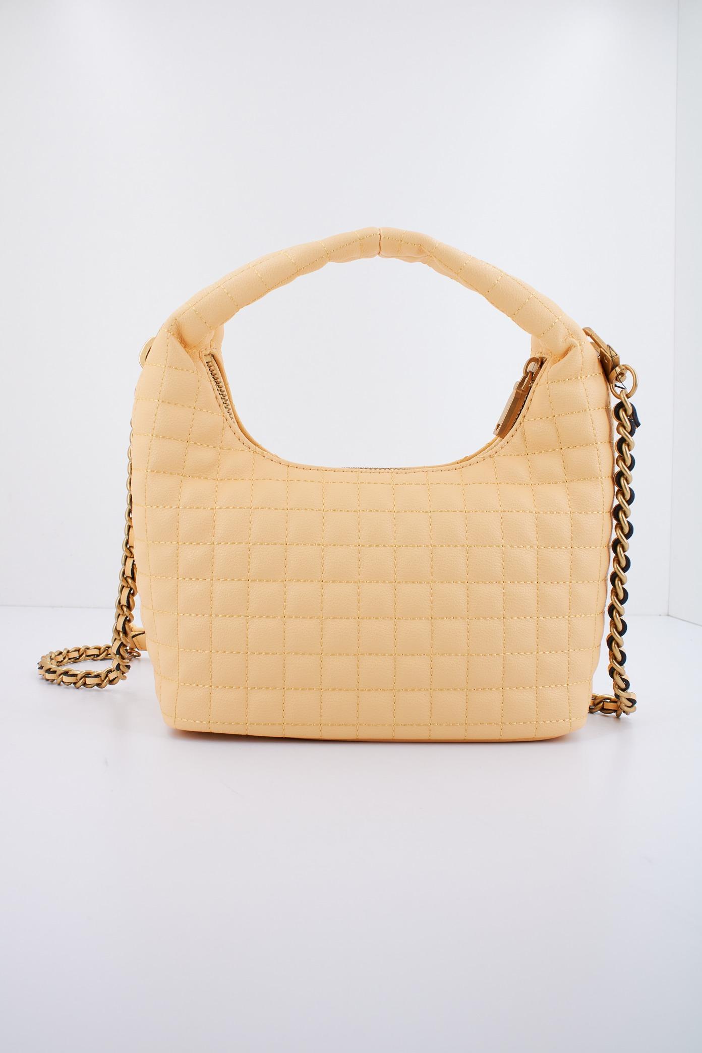 GUESS TIA HOBO en color AMARILLO (2)