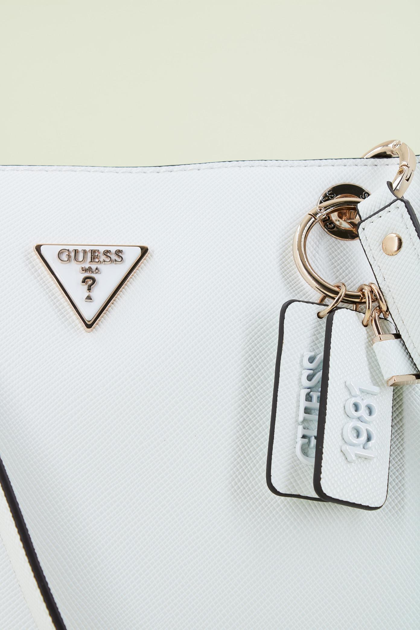 GUESS NOELLE NOEL TOTE en color BLANCO (4)