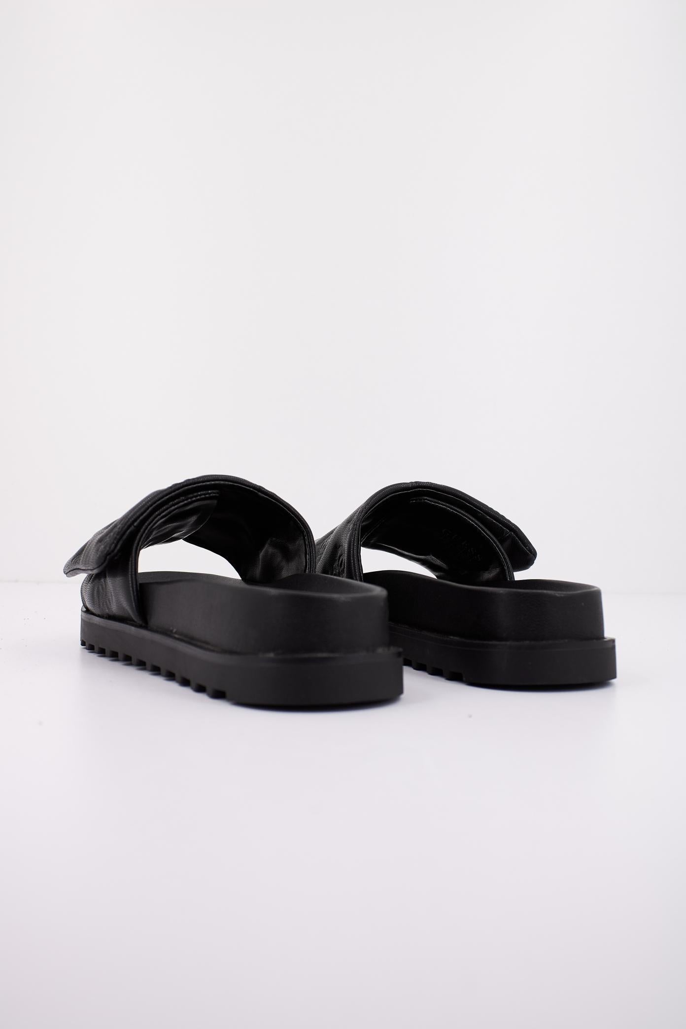 GUESS FLJFAB en color NEGRO (3)