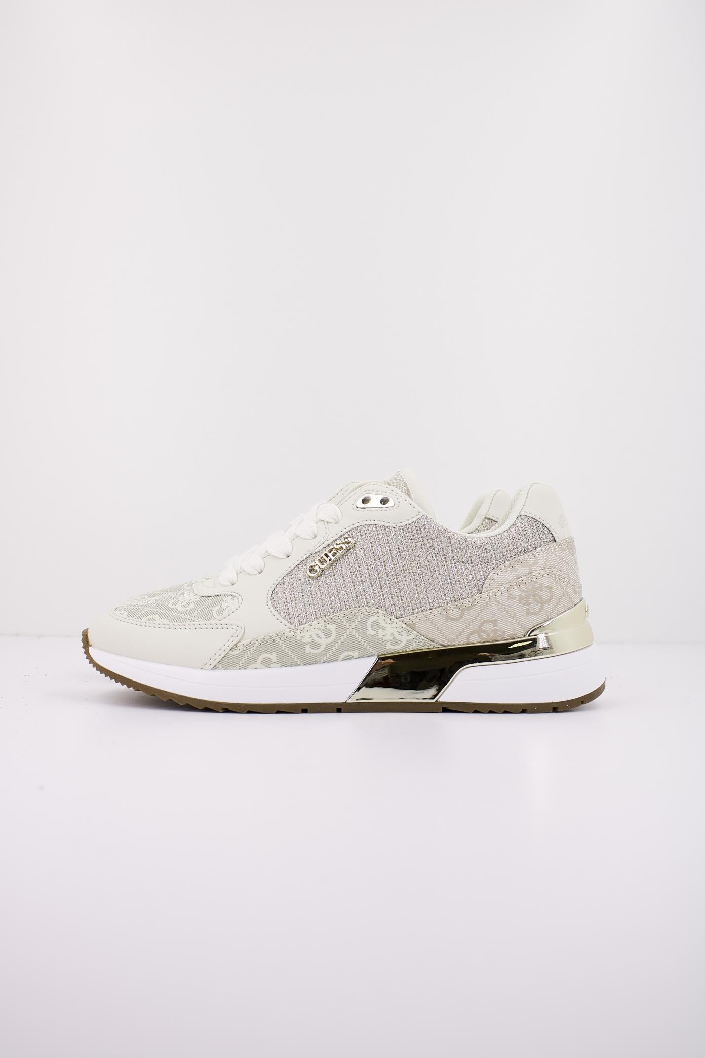 GUESS FLJMOX en color BEIS (1)