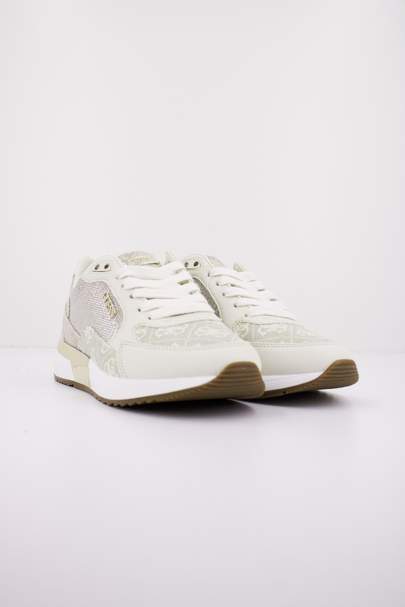 GUESS FLJMOX en color BEIS (2)