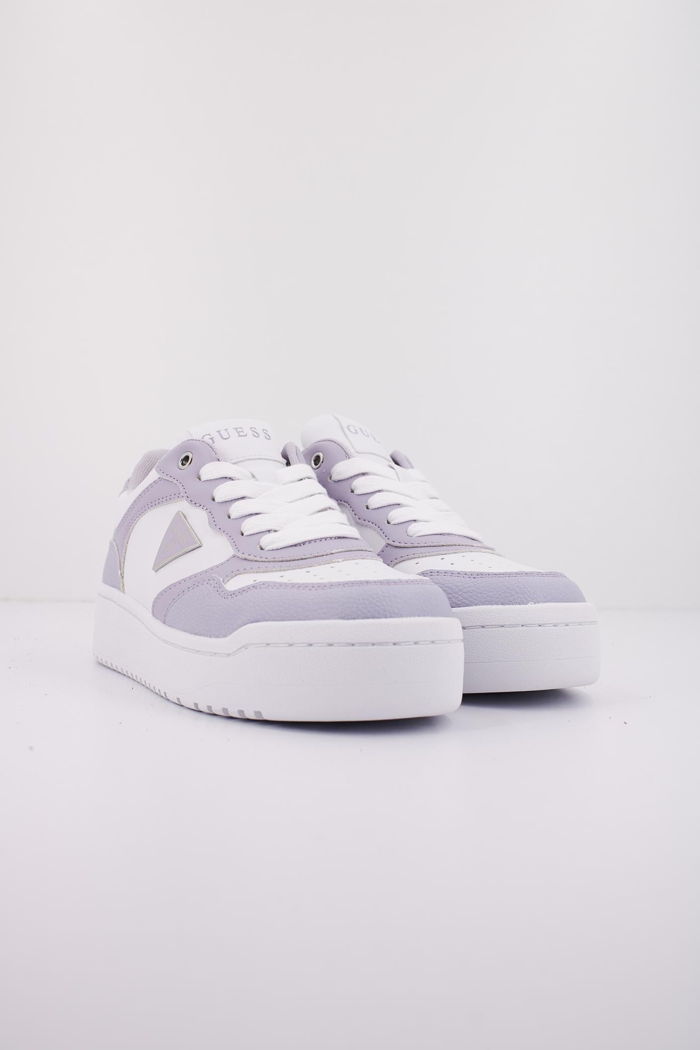 GUESS FLJMR en color VIOLETA (2)