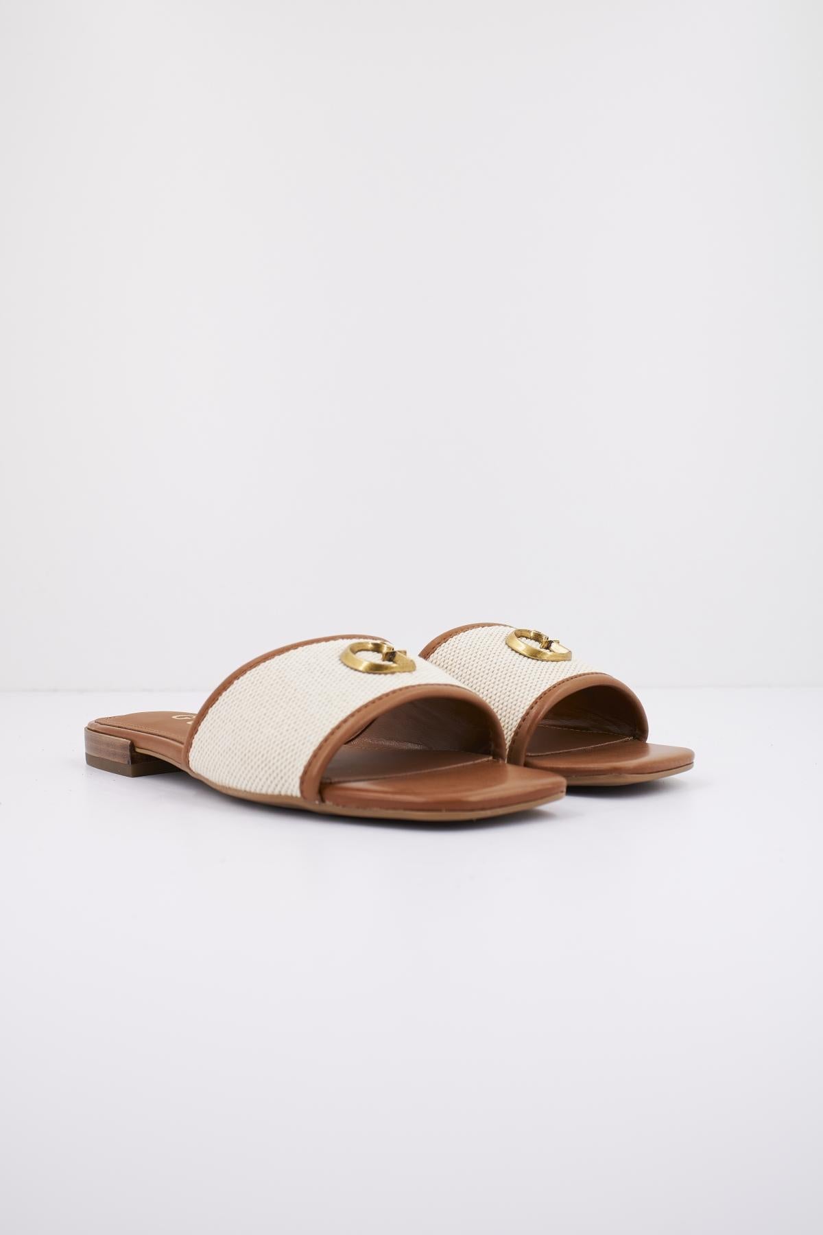 GUESS FLJTAS en color BLANCO (2)