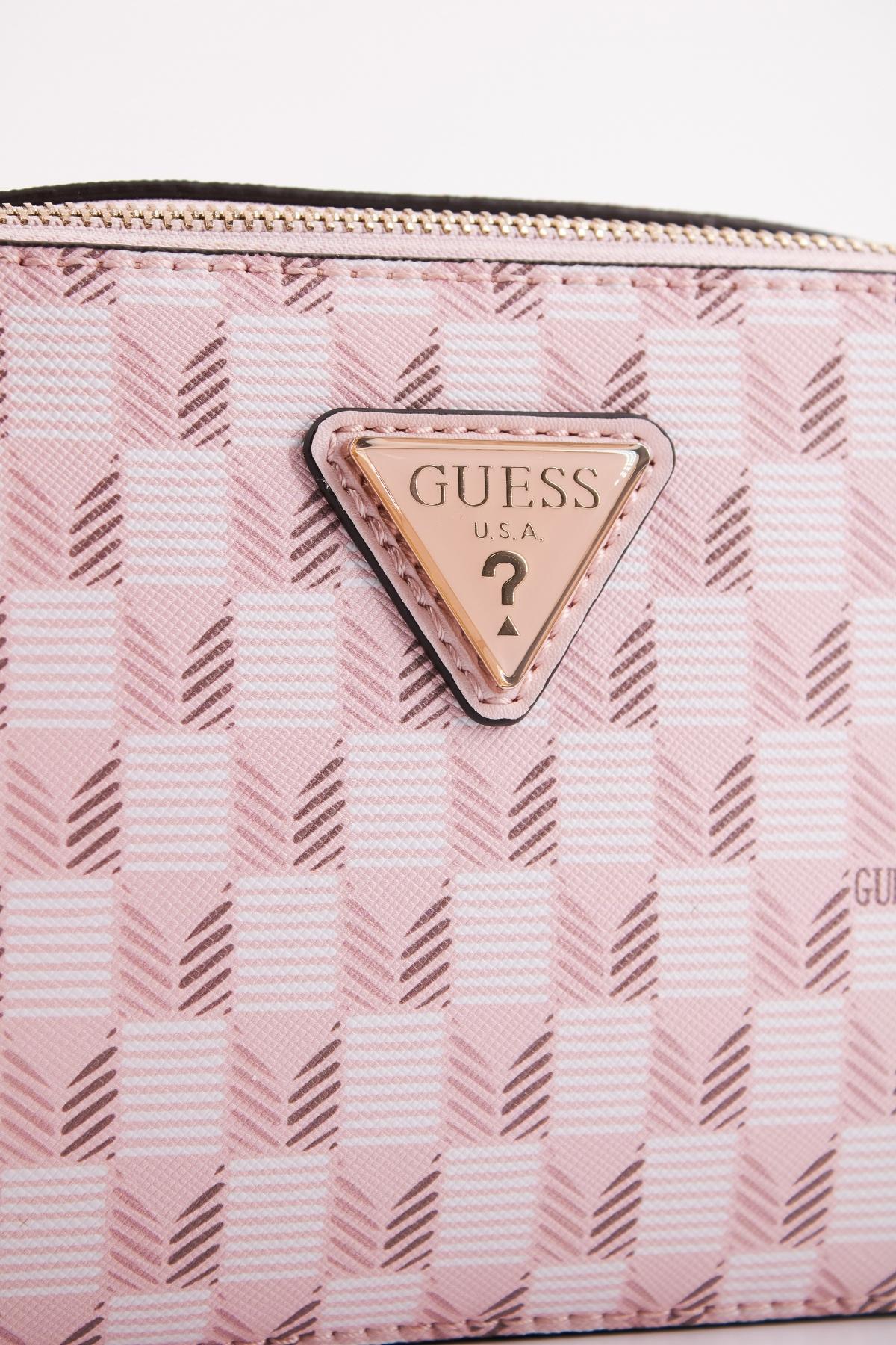 GUESS VIKKY II CROSSBODY CAM en color ROSA (4)