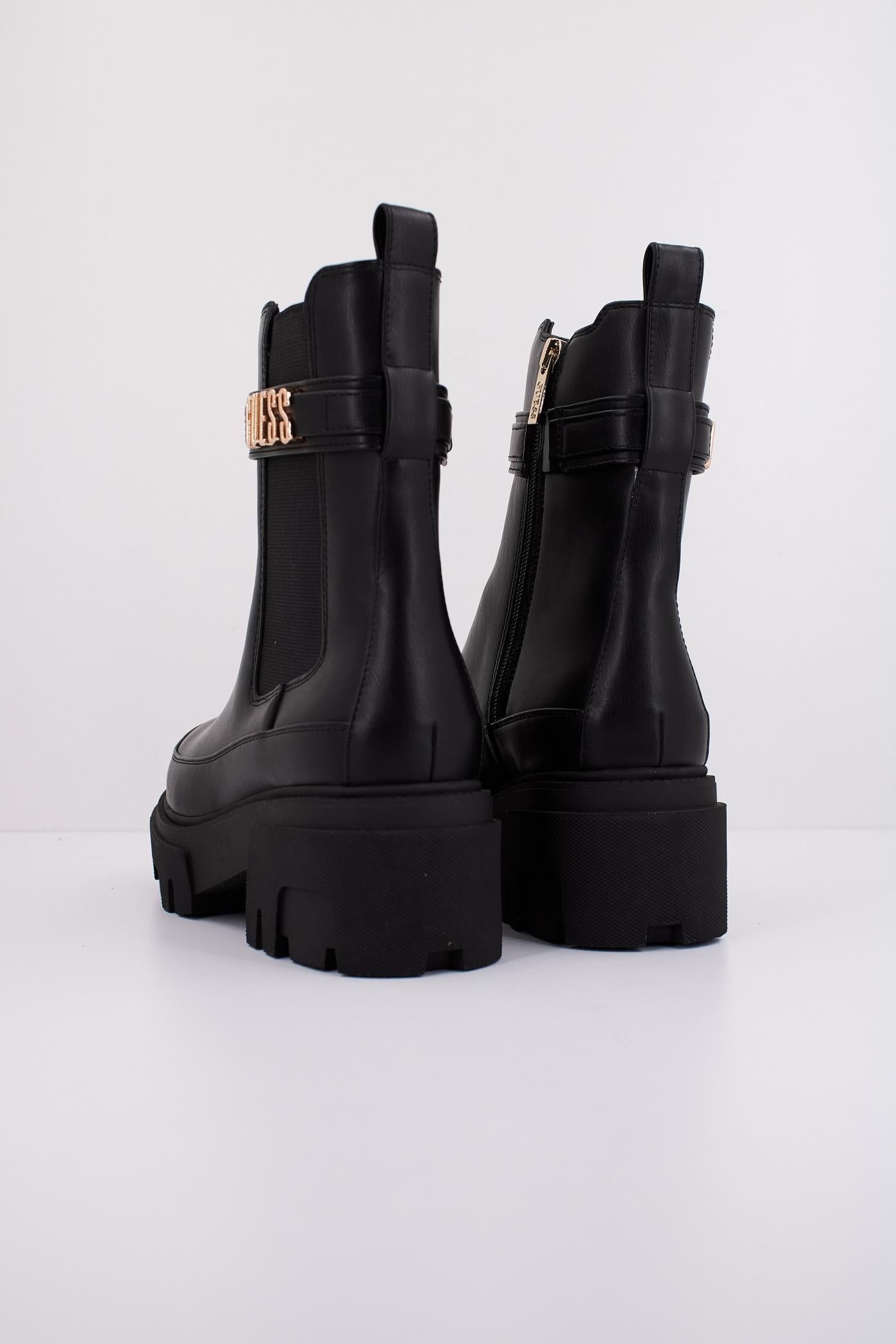 GUESS FLYEA ELE en color NEGRO (4)