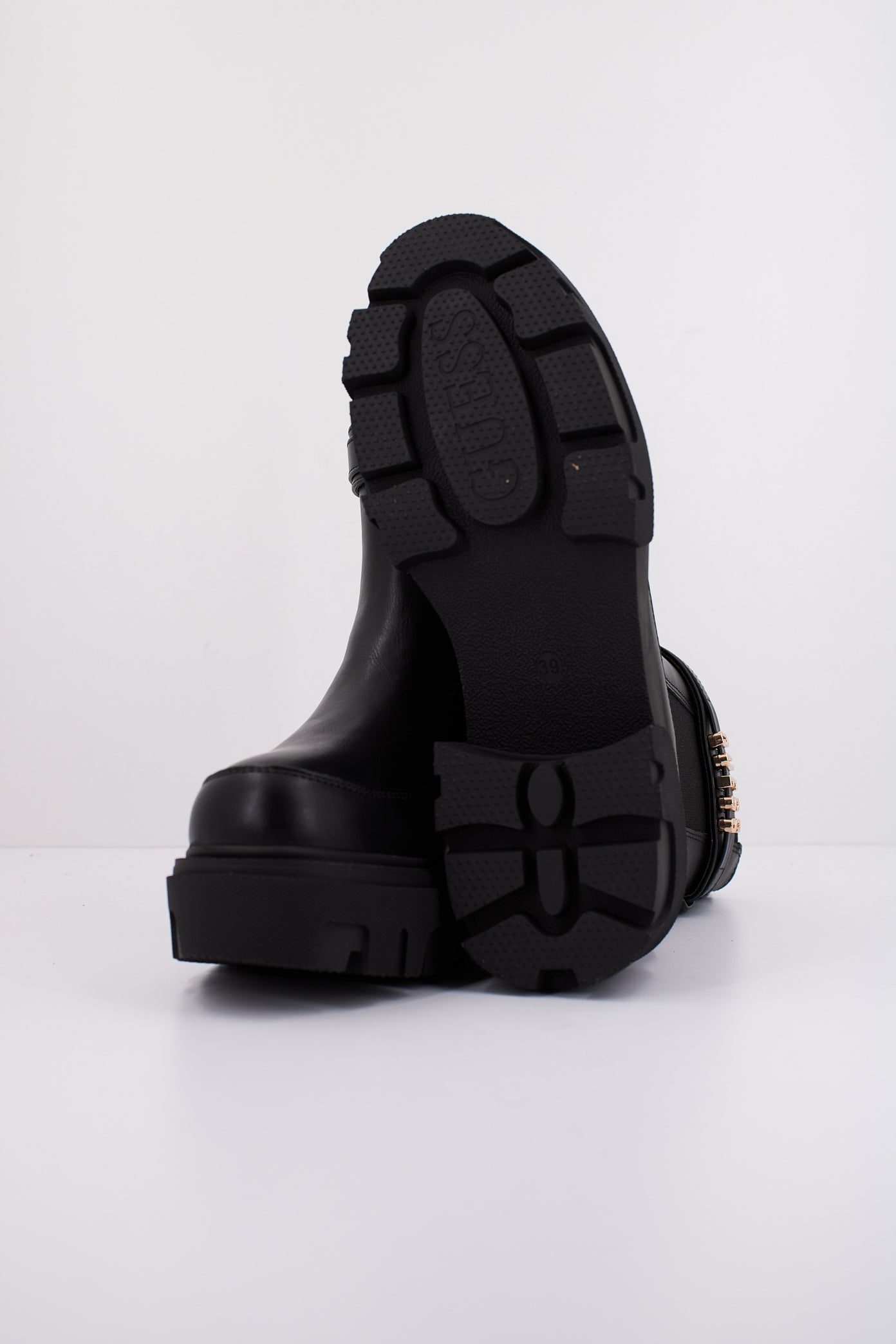 GUESS FLYEA ELE en color NEGRO (5)