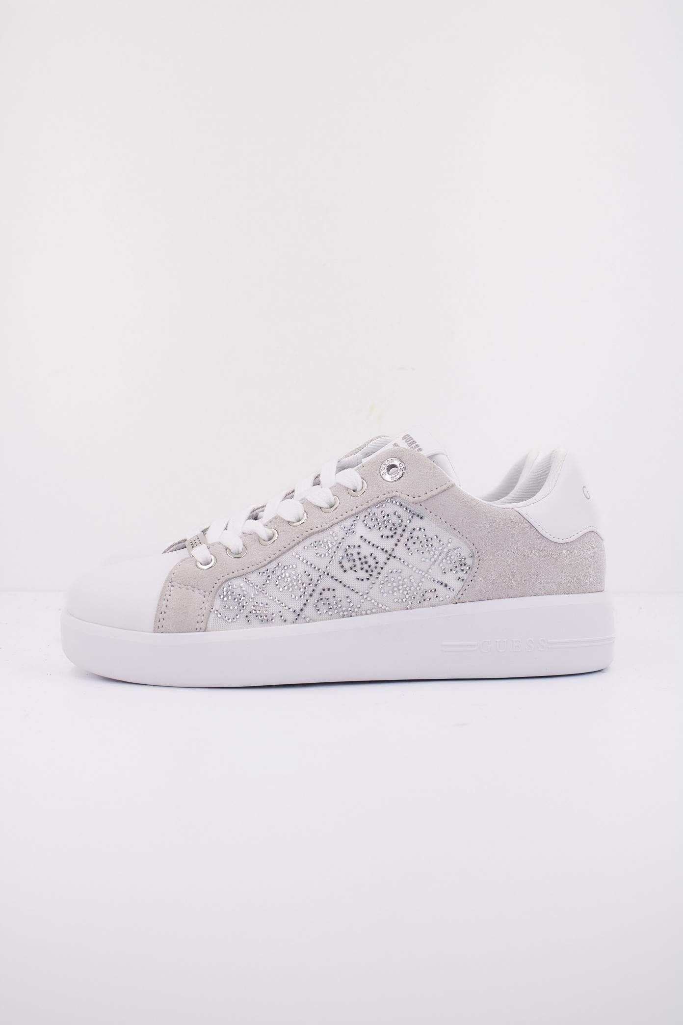 GUESS FLFROK FAL en color BLANCO (1)