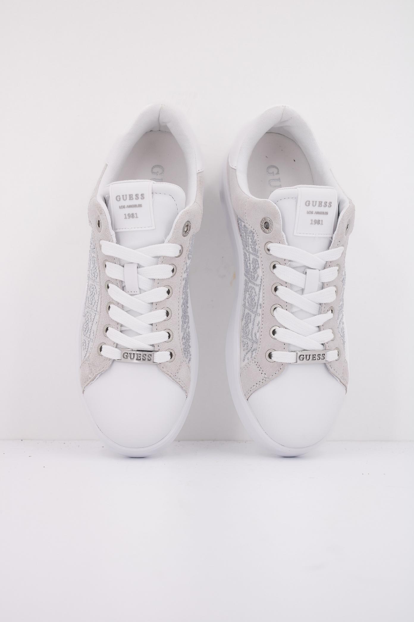 GUESS FLFROK FAL en color BLANCO (3)