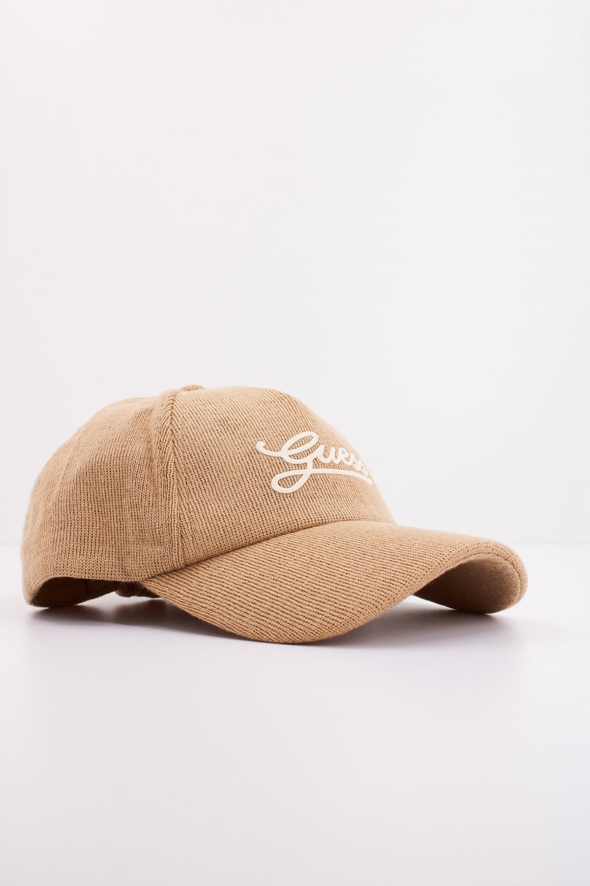 GUESS BASEBALL CAP en color BEIS (2)