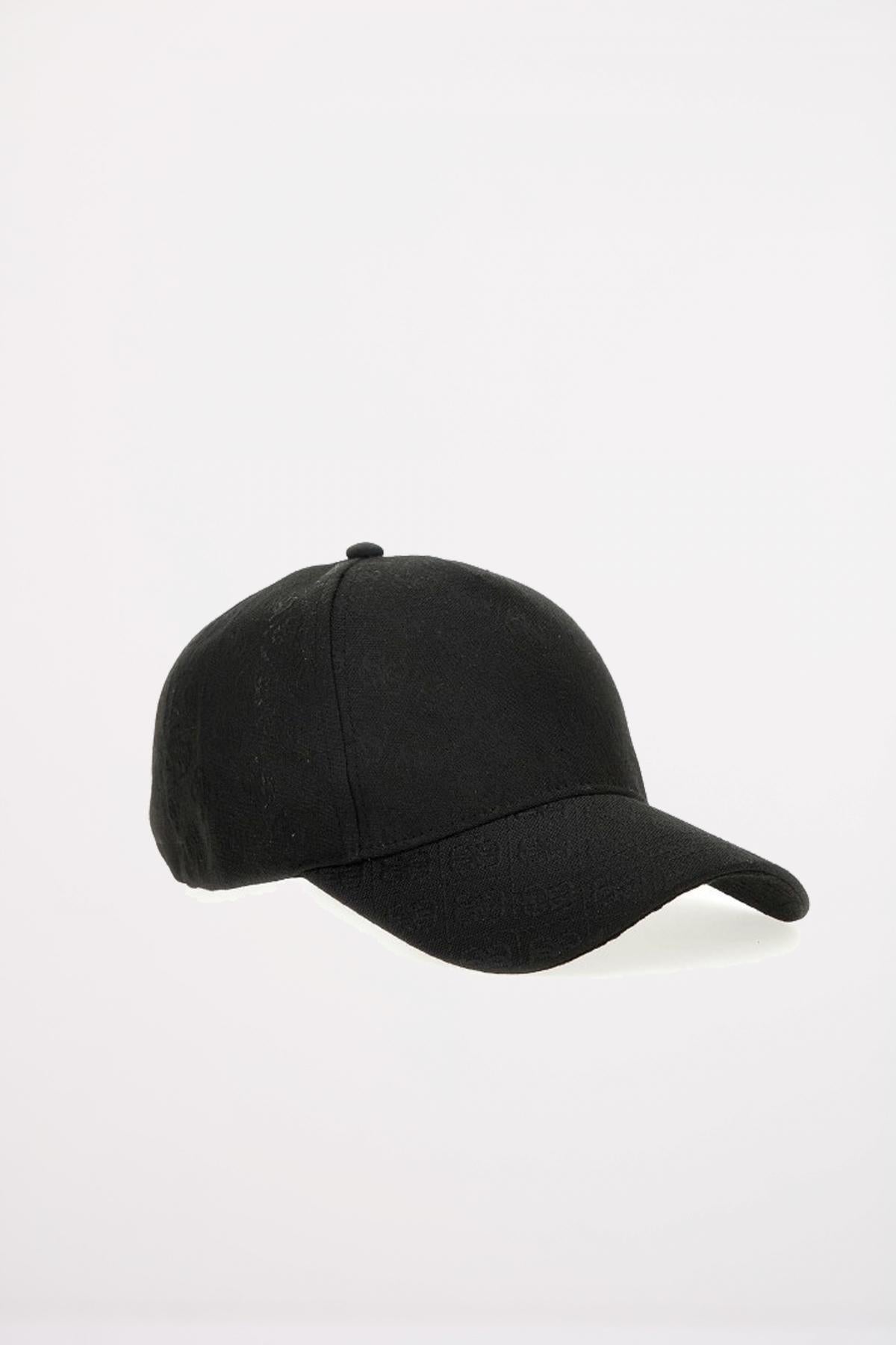 GUESS BASEBALL CAP en color NEGRO (1)