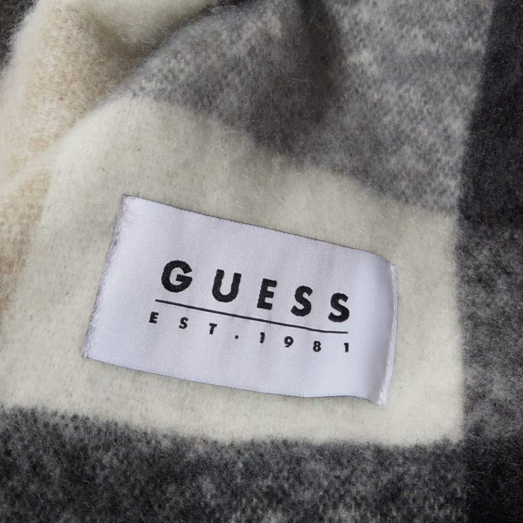 GUESS AW POL en color NEGRO (4)