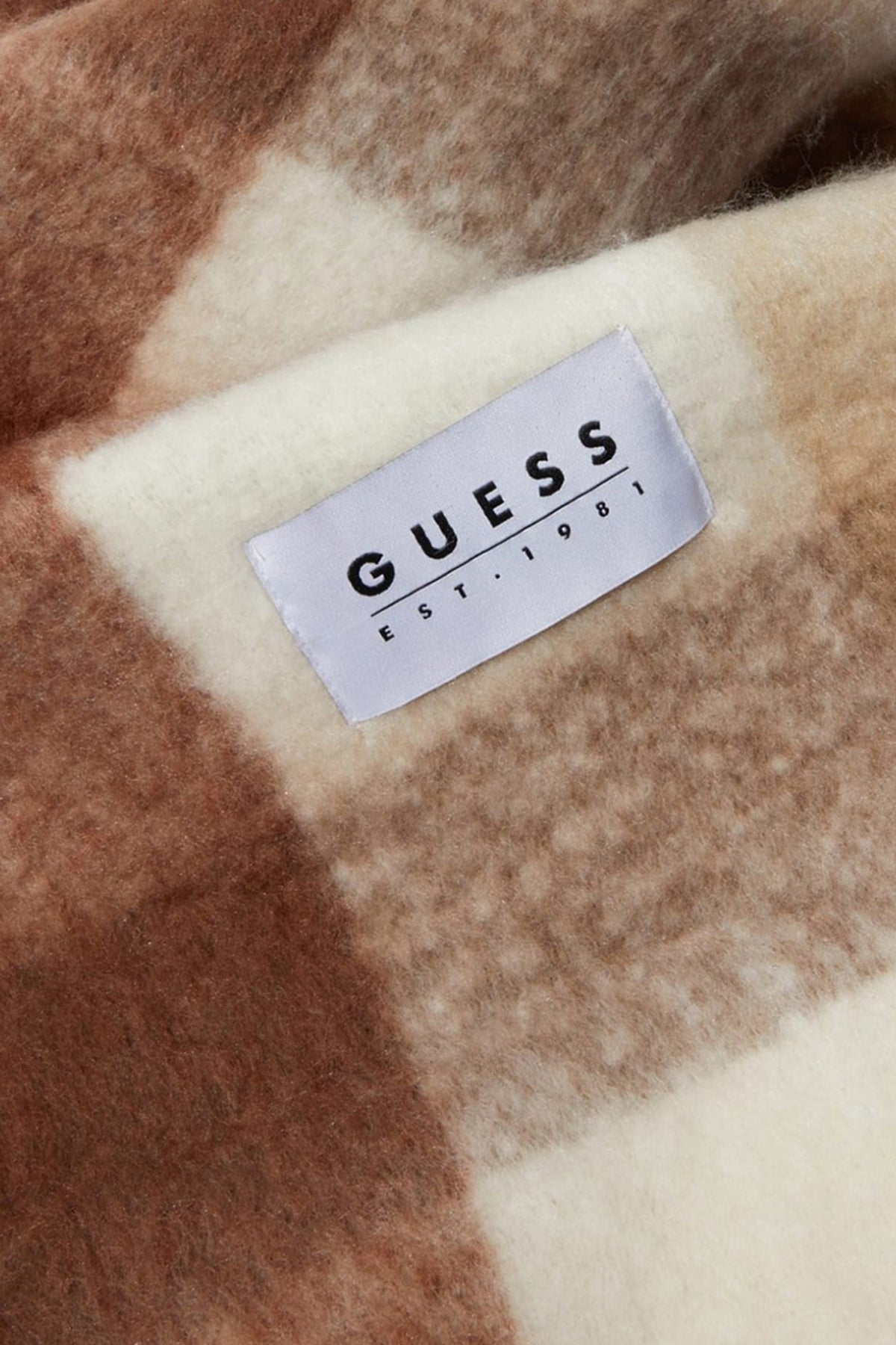 GUESS AW POL en color MARRON (2)
