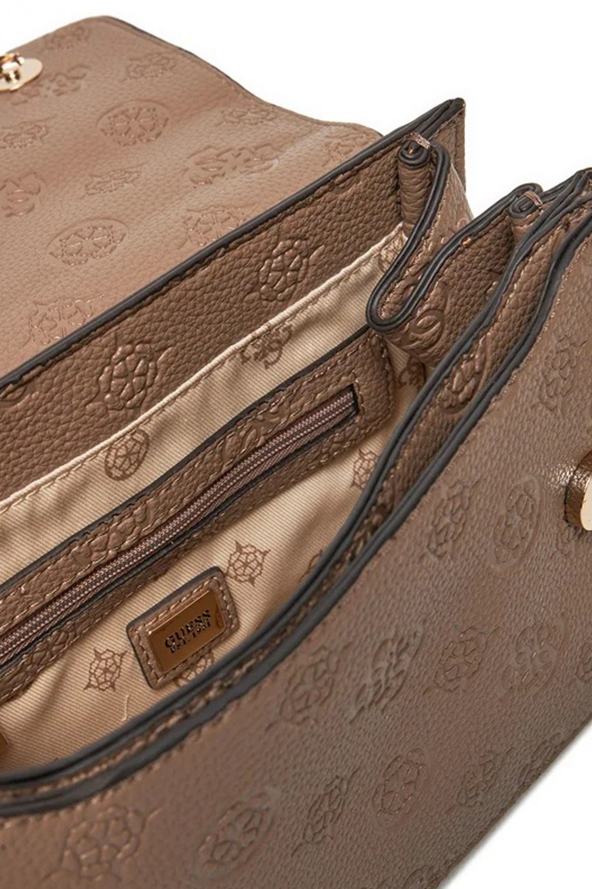 GUESS CRESI DIA CONVERTIBLE XBOD en color MARRON (3)
