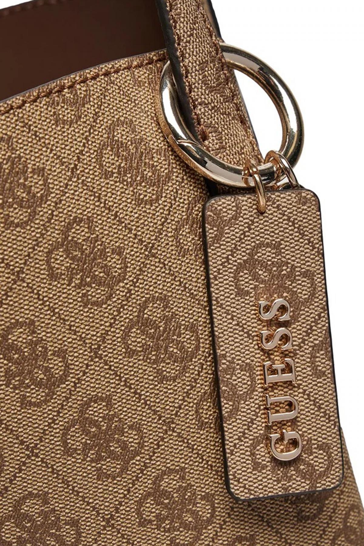 GUESS SORA GIRL FRIEND CARRYA en color MARRON (3)