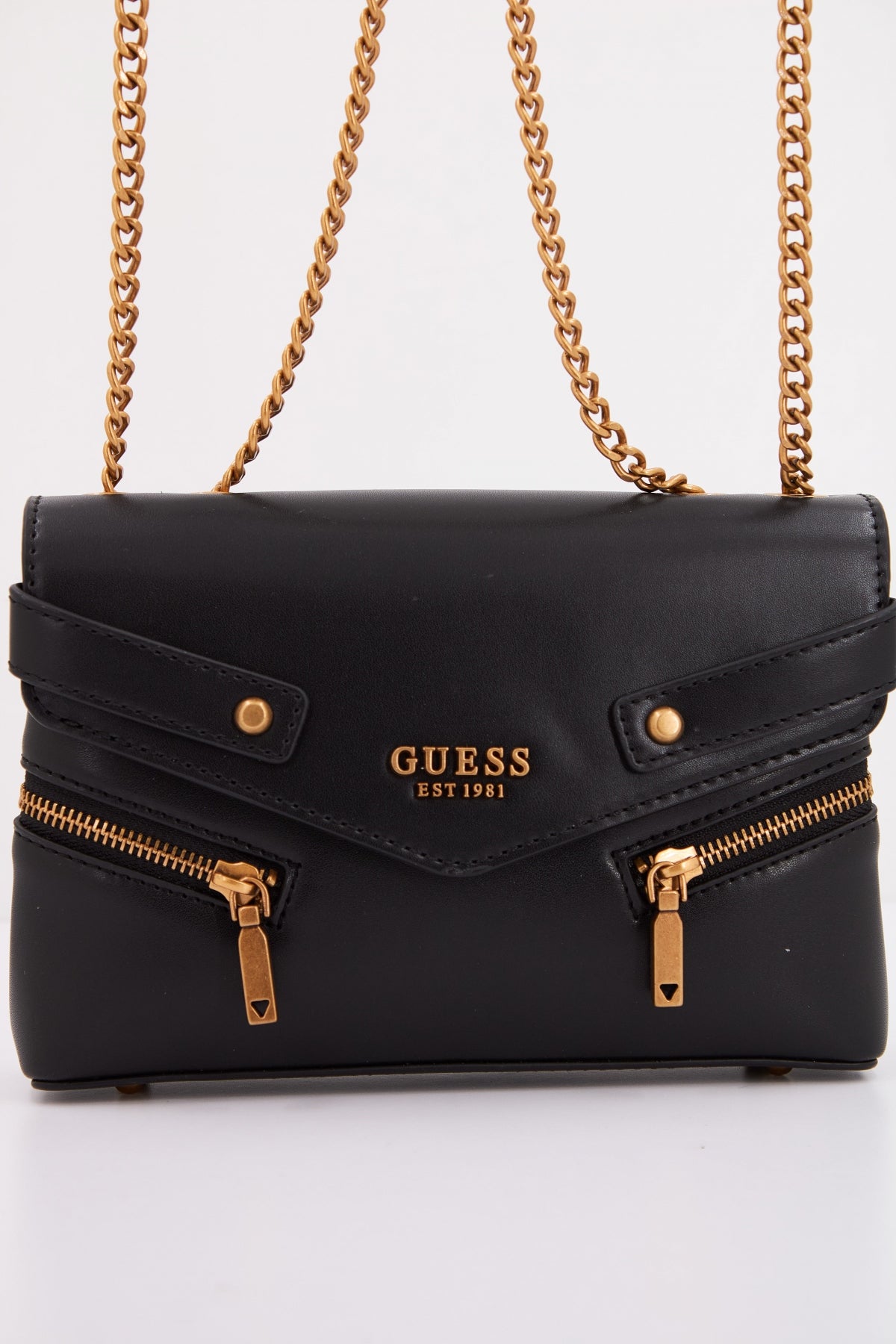 GUESS TRISSA en color NEGRO (4)