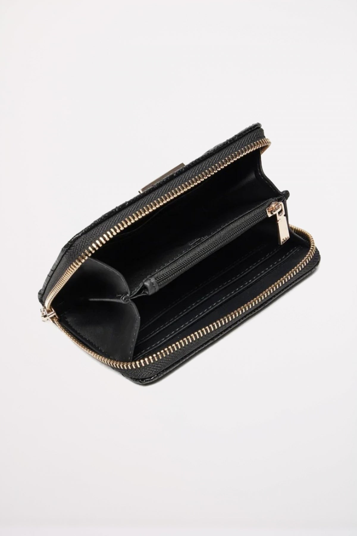 GUESS ADELARD SLGMEDIUM ZIP en color NEGRO (3)