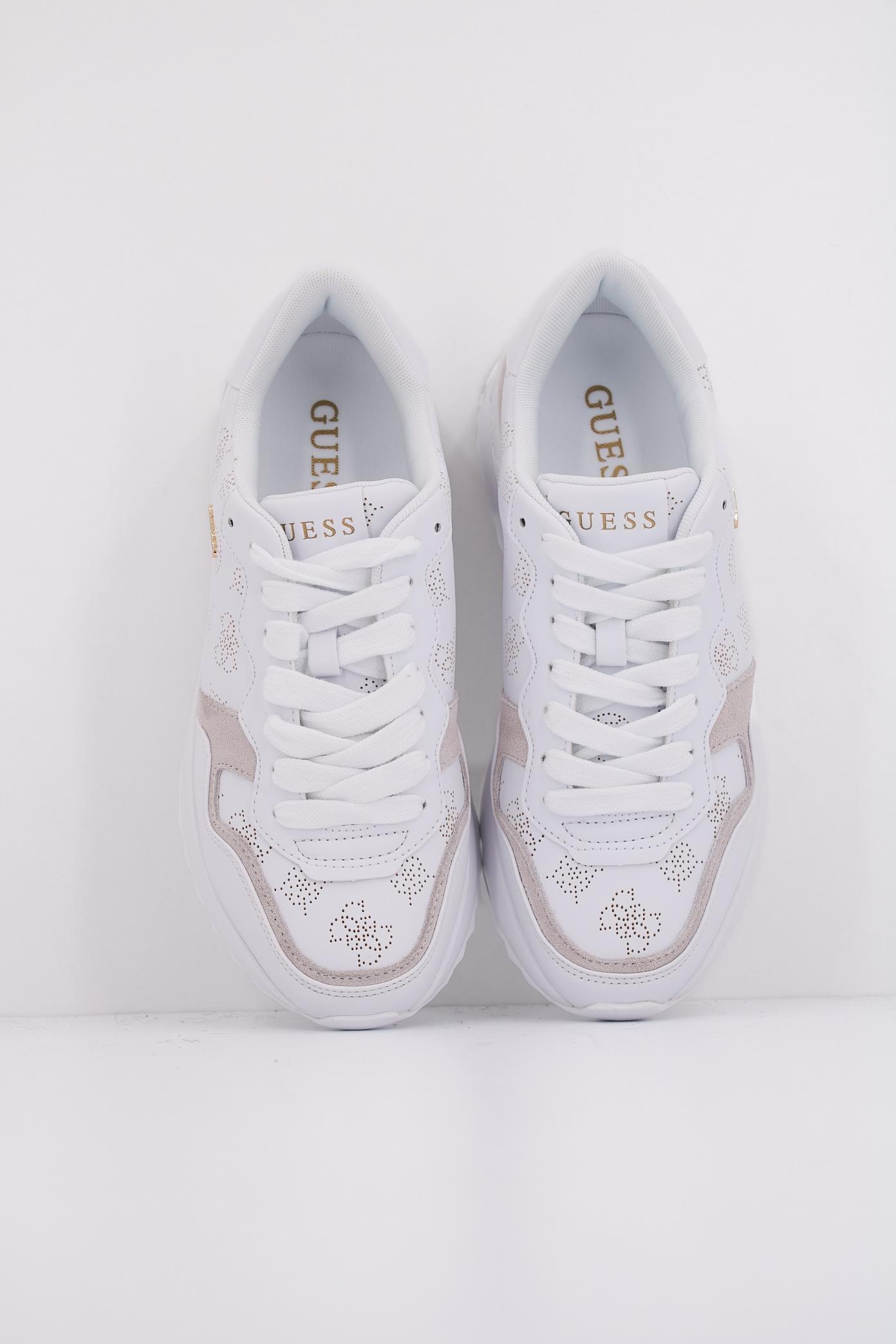 GUESS LEL en color BLANCO (3)