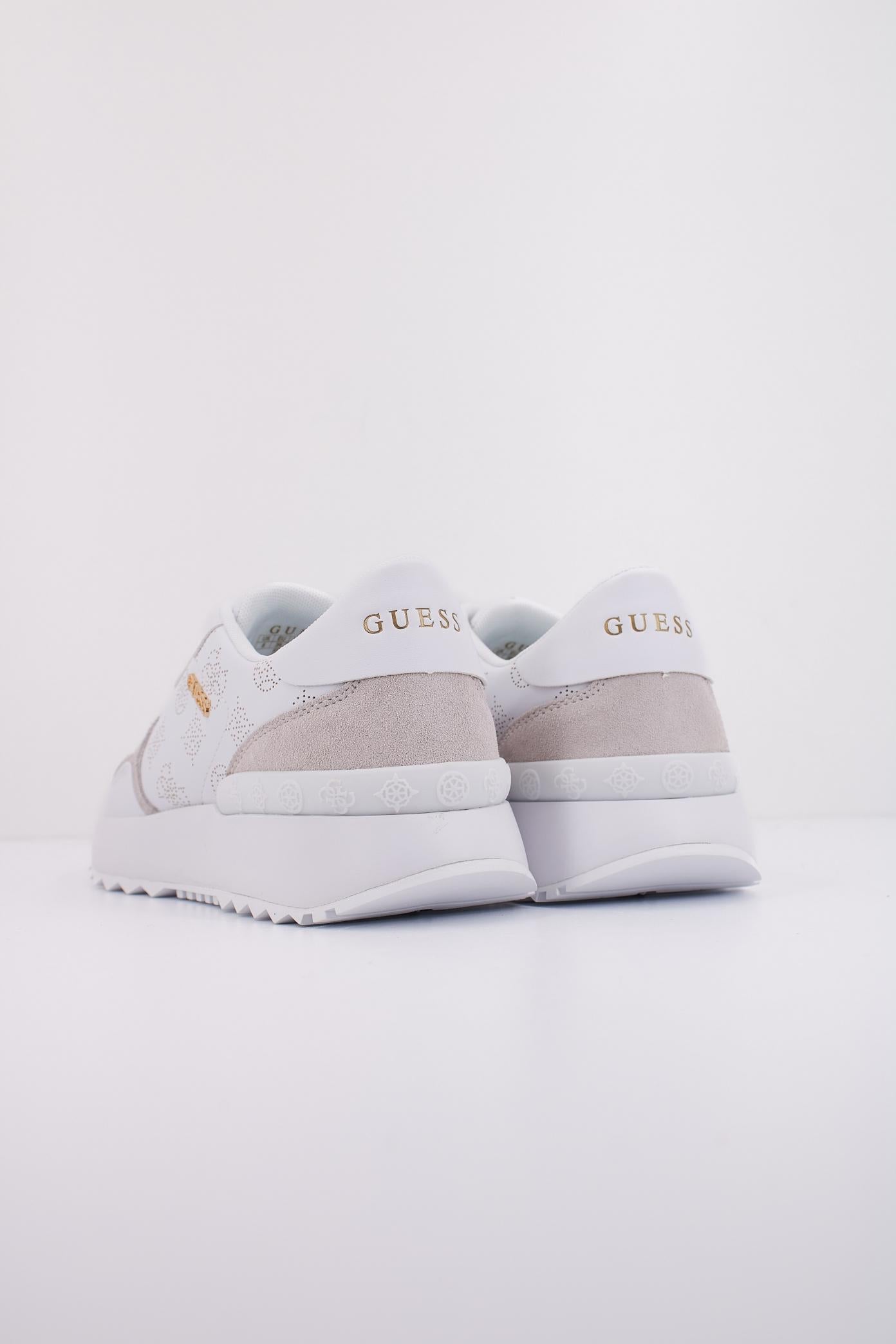 GUESS LEL en color BLANCO (4)