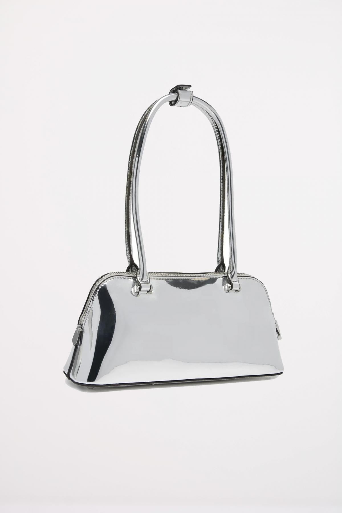 GUESS ARNELA SHOULDER en color PLATA (2)