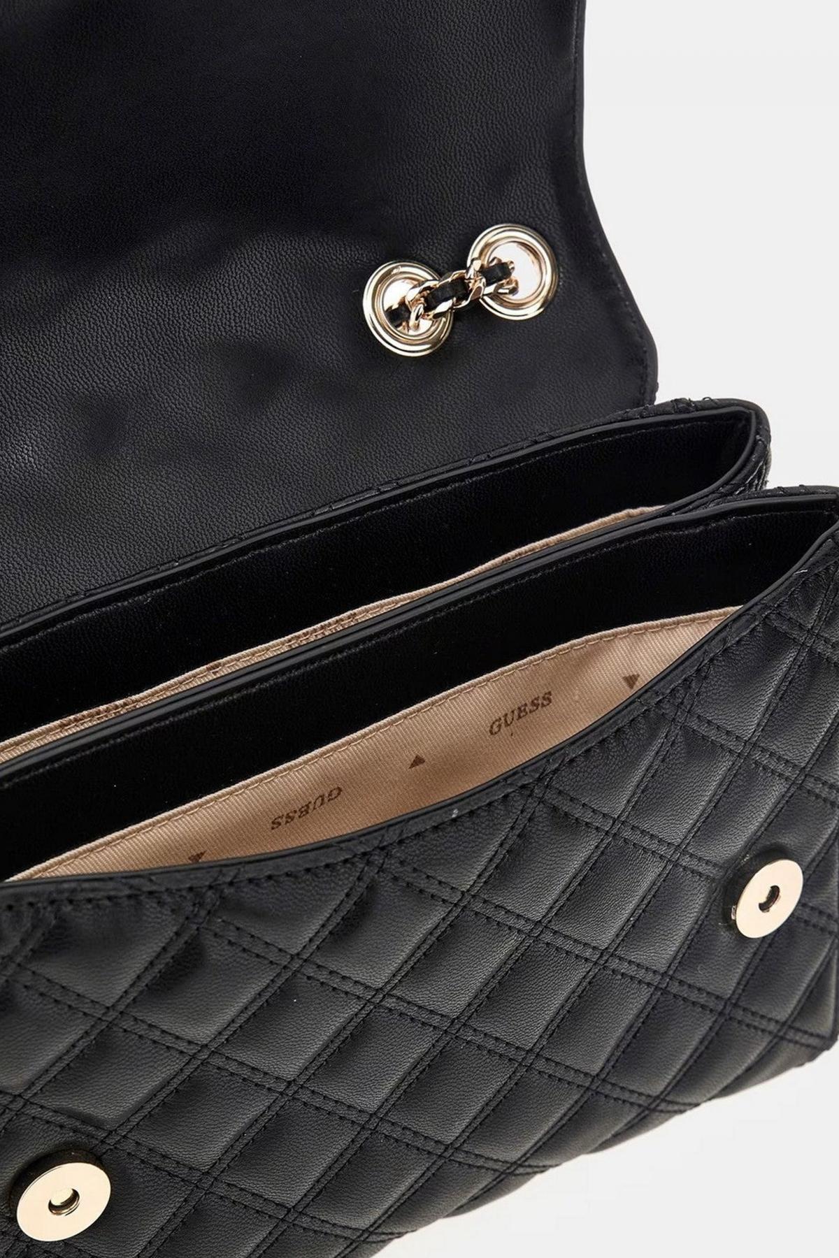 GUESS GIULLY CMPRTMN en color NEGRO (3)