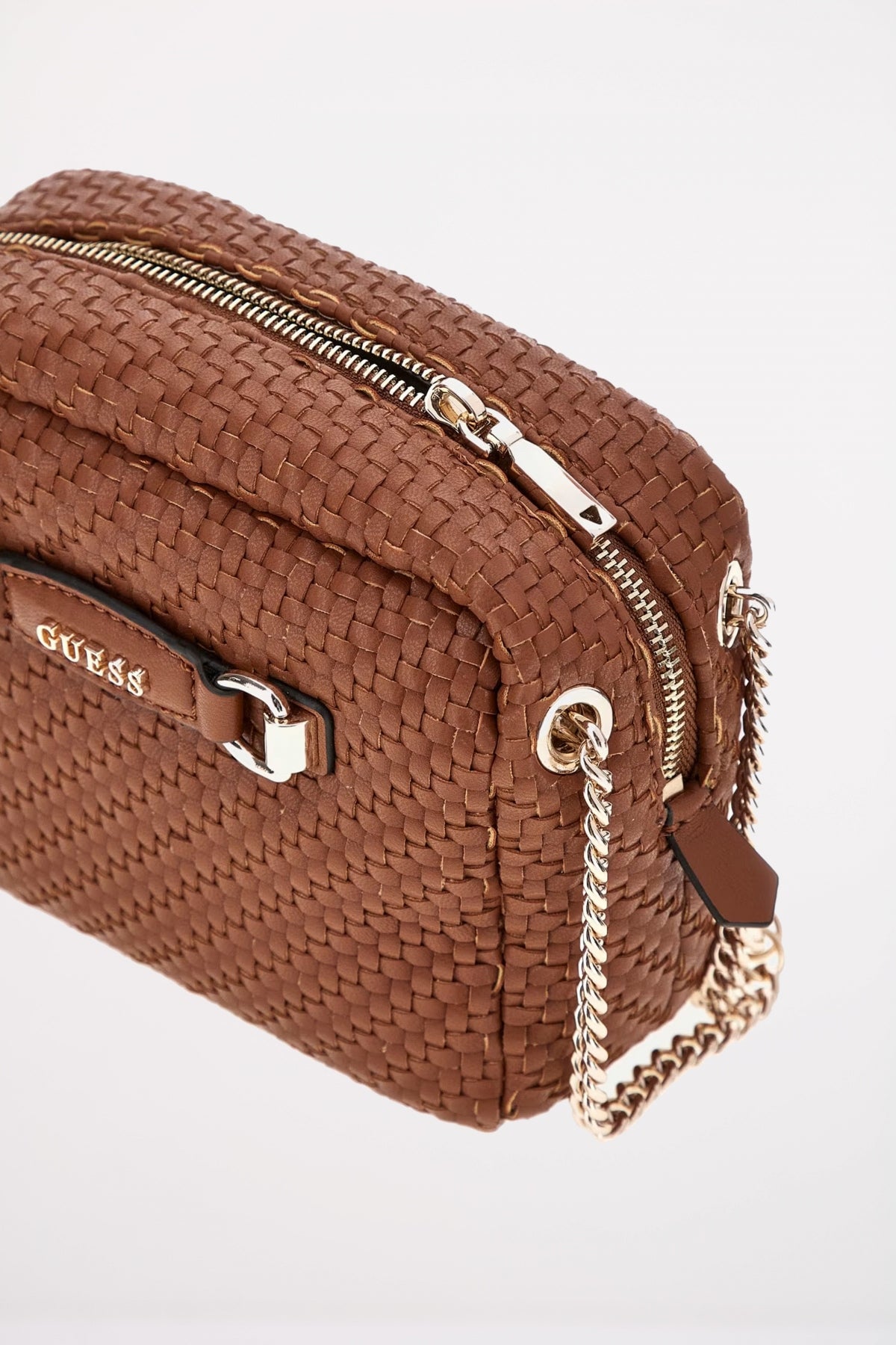 GUESS BOLSO FRANCY CAMERA CR en color MARRON (3)