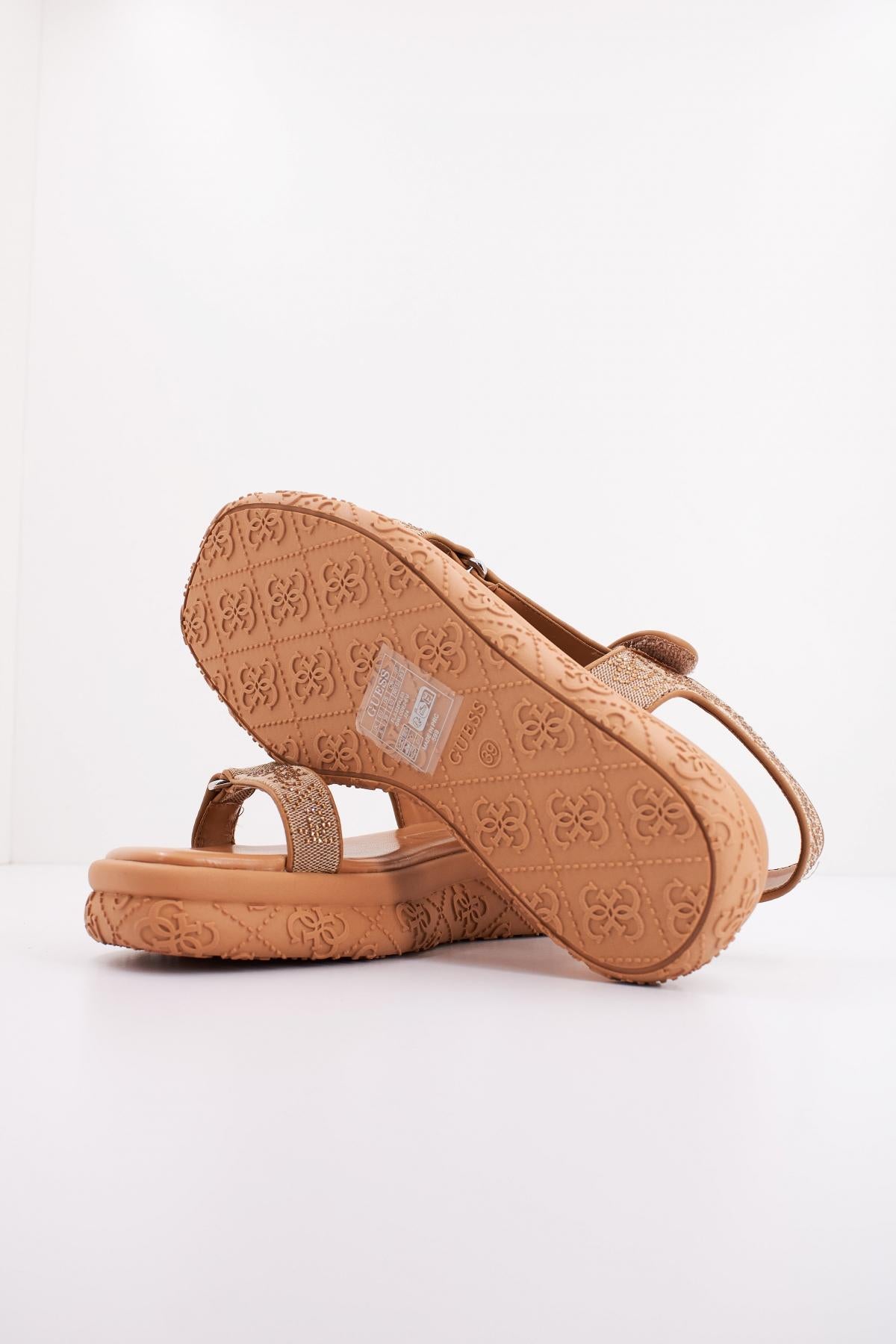 GUESS FLJLD FAL en color MARRON (5)