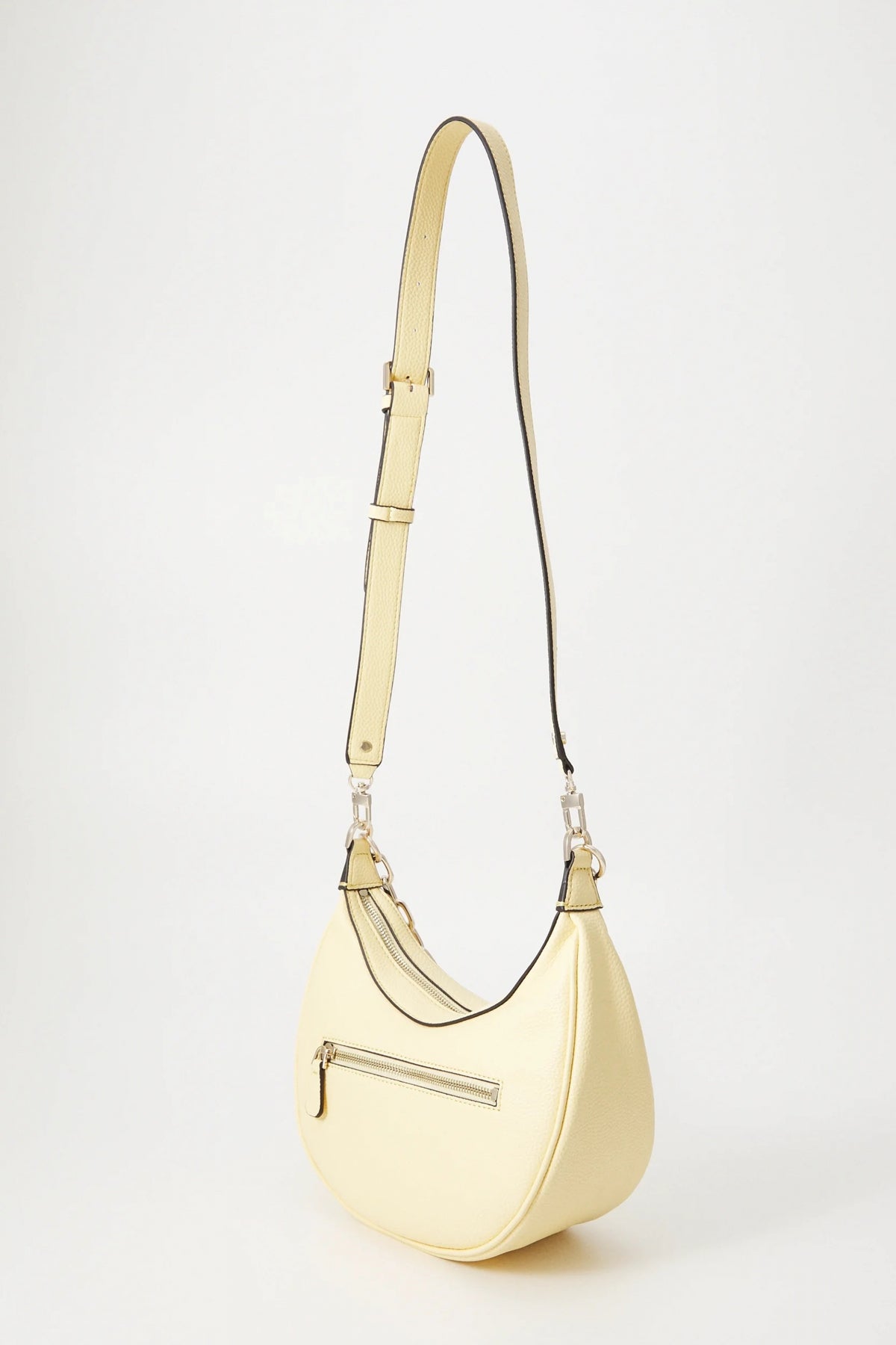 GUESS CIRCE HOBO SHOULDER en color AMARILLO (2)