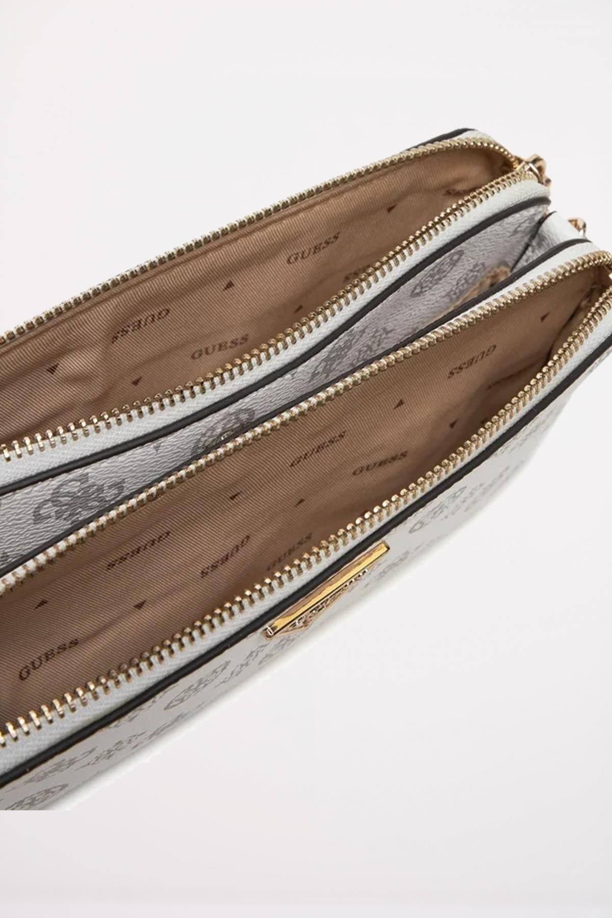 GUESS ECO ERICA STATUS en color BLANCO (4)