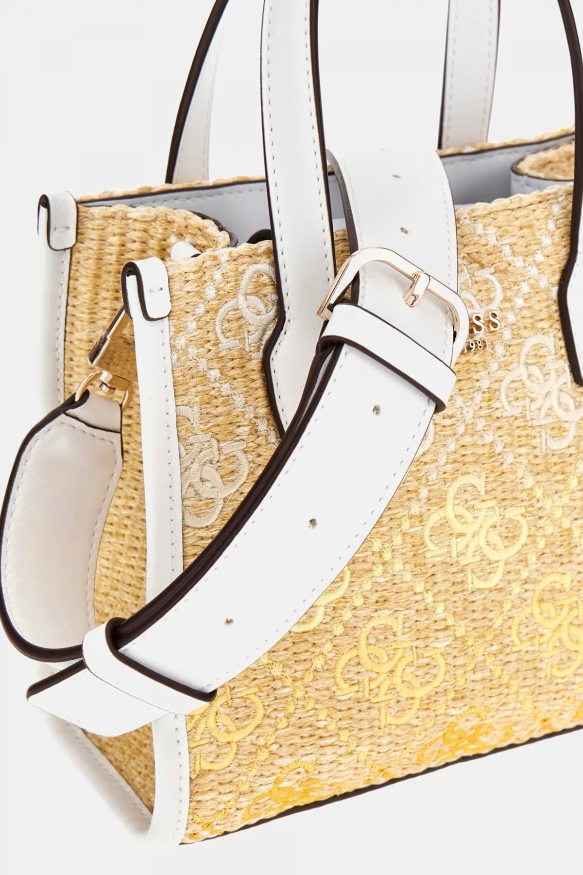GUESS SILVANA COMP MINI T en color BLANCO (4)