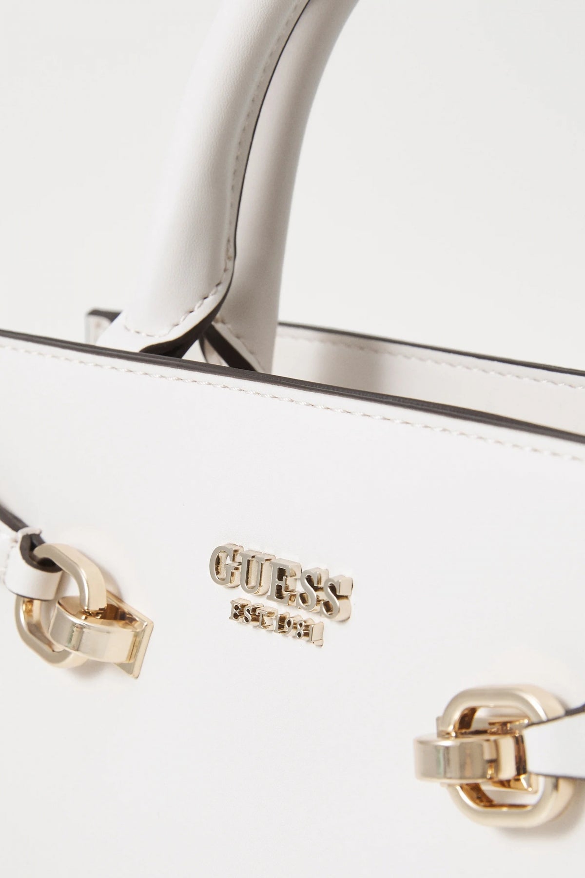 GUESS LORELEI GIRLFRIEND en color BLANCO (3)