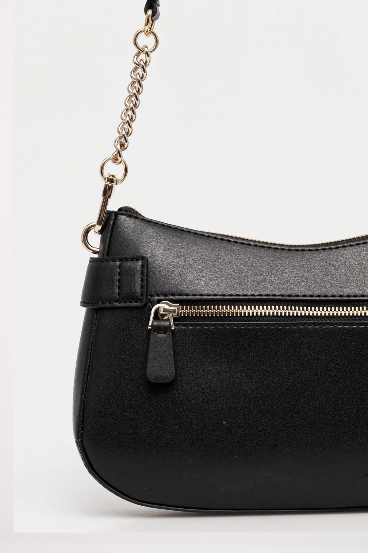 GUESS LORELEI TOP ZIP SHOULD en color NEGRO (3)