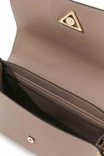 GUESS MERIDIAN II en color MARRON (3)