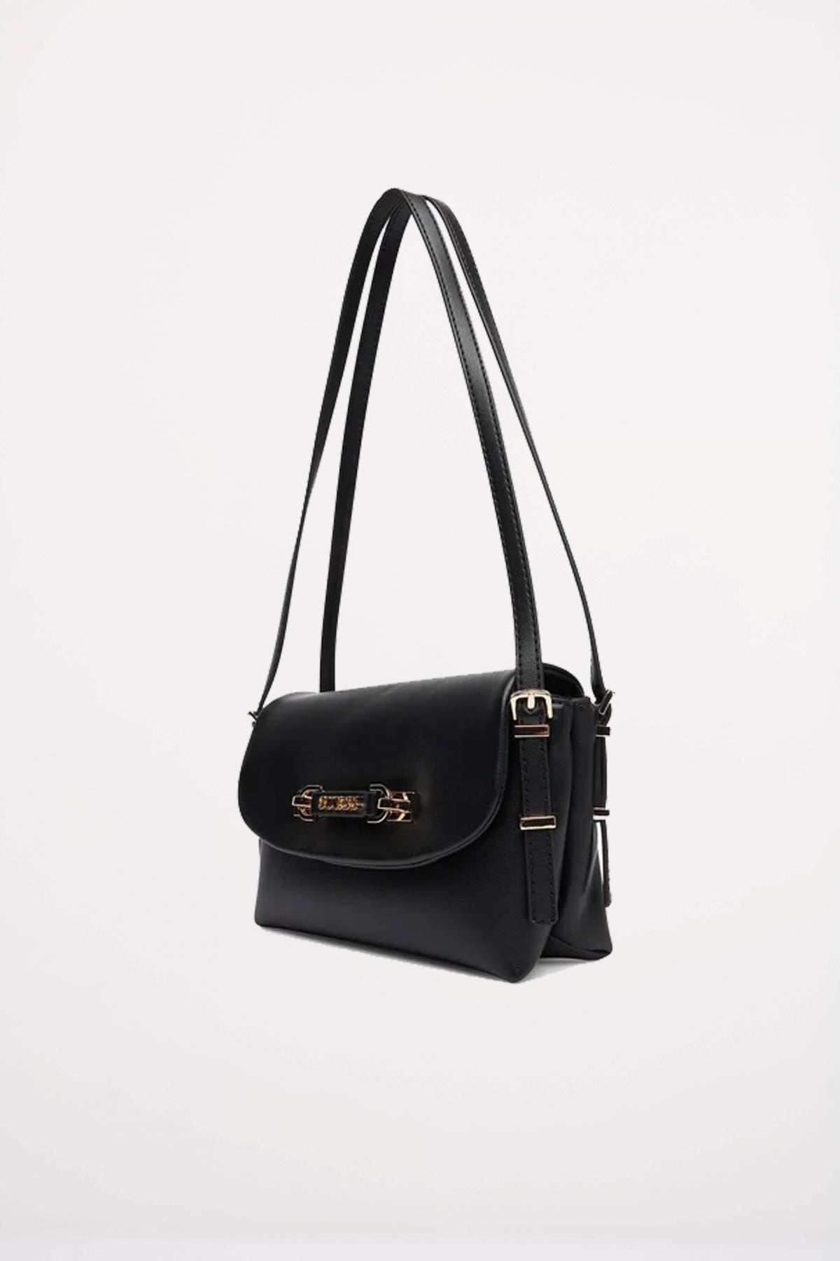 GUESS LEFIA en color NEGRO (2)