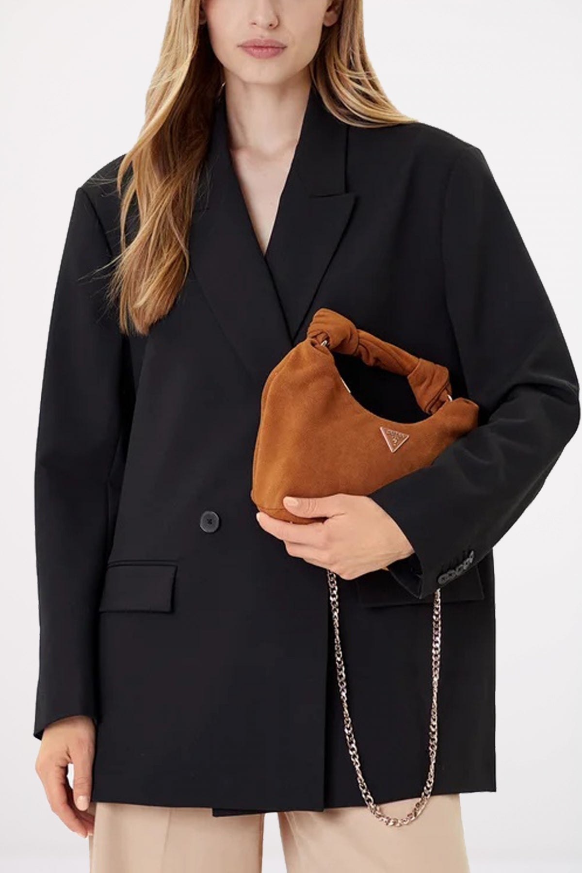 GUESS HOBO en color MARRON (4)