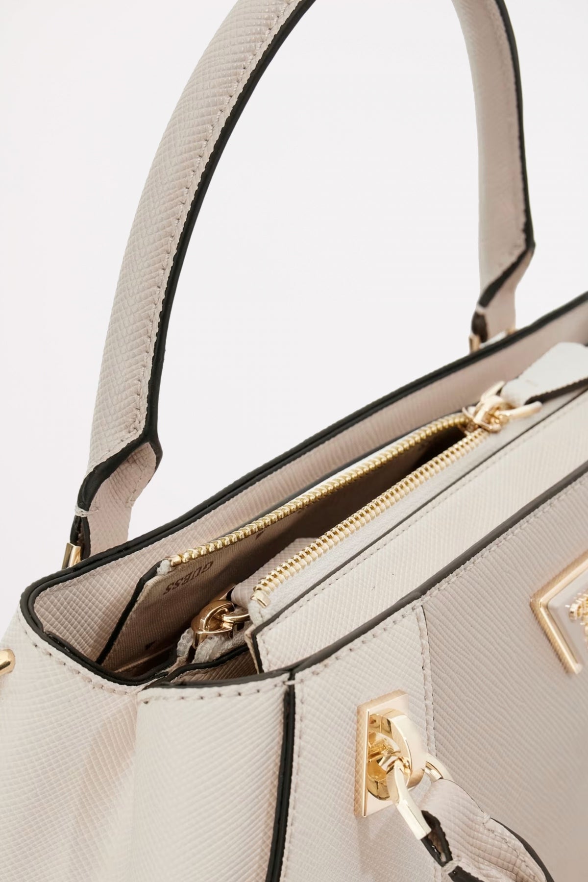 GUESS NOELLE II en color BLANCO (3)