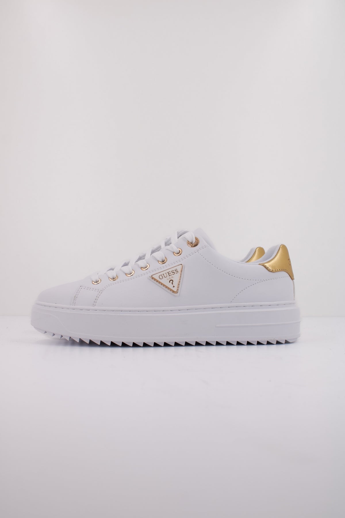 GUESS FLJD LEA en color BLANCO (1)