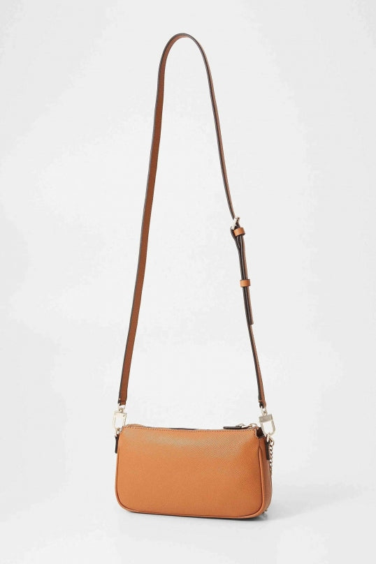 GUESS NOELLE II DBL POUCH CR en color MARRON (2)