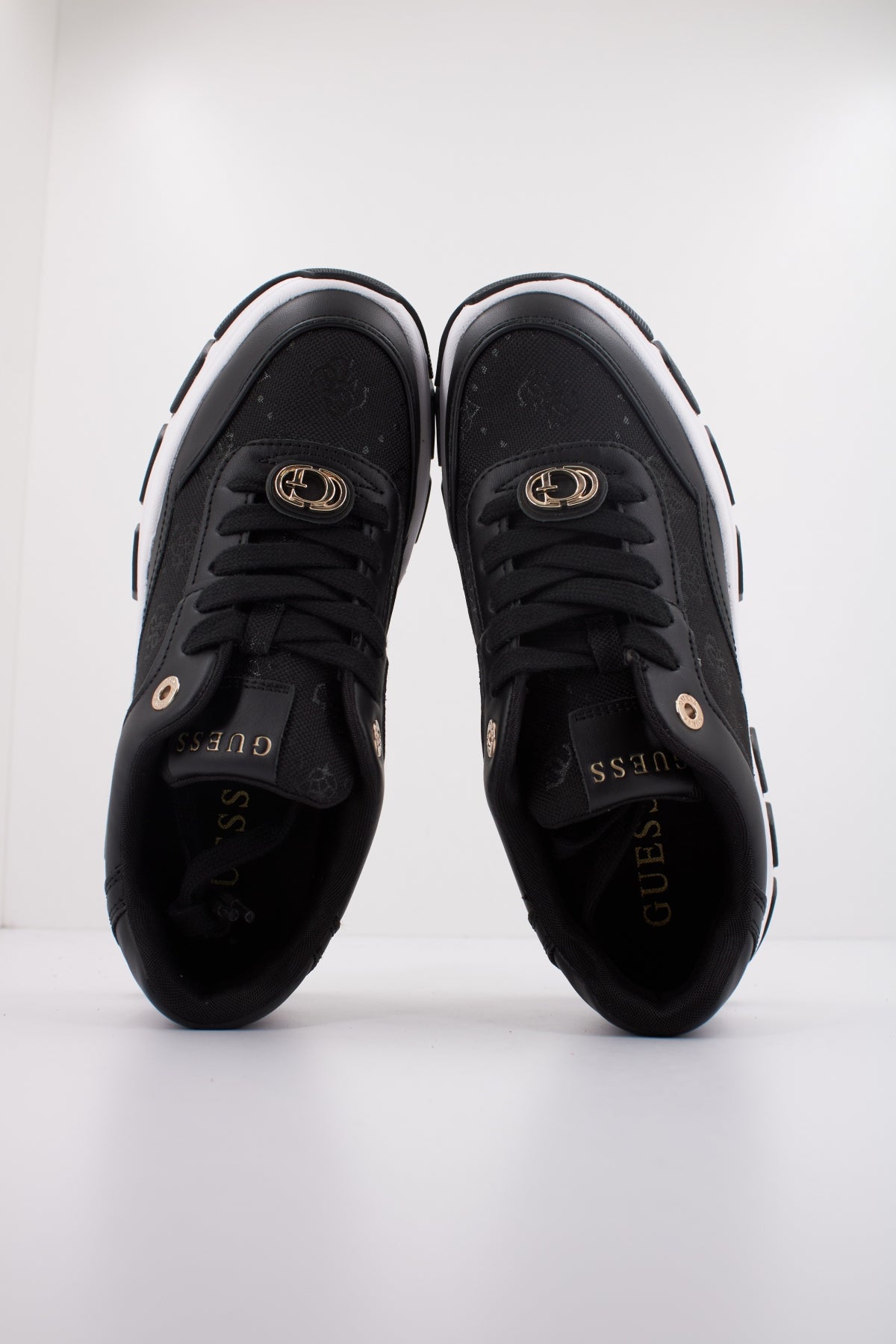GUESS FLFBRT ELE en color NEGRO (3)