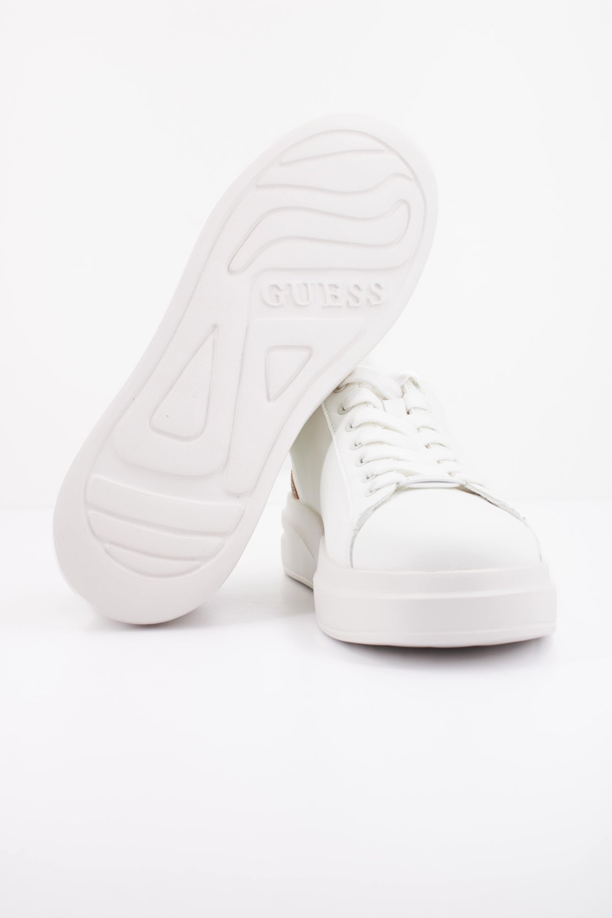 GUESS ELBINA en color BLANCO (5)