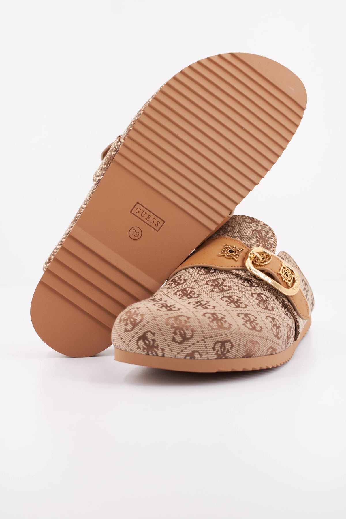 GUESS GALAVANTA en color MARRON (5)