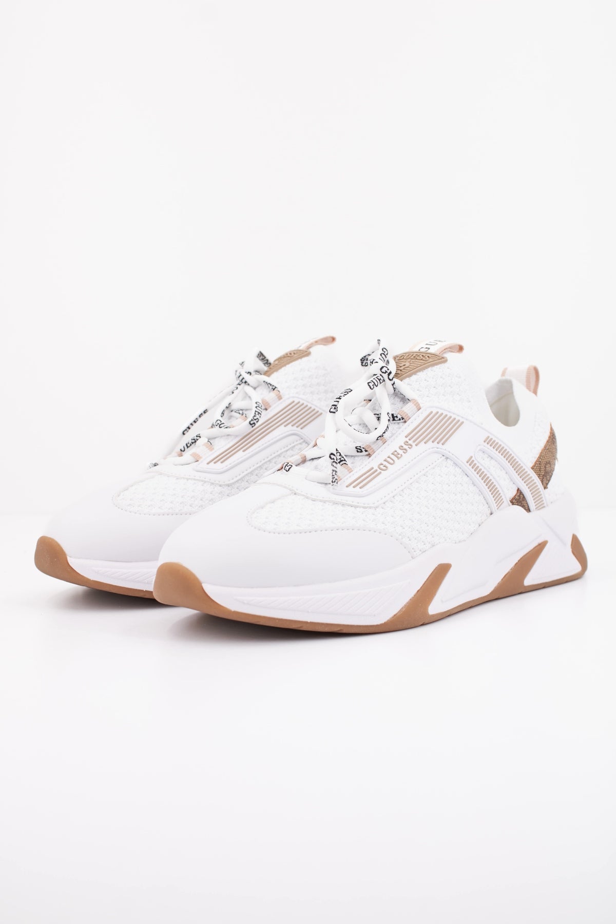 GUESS GENGA en color BLANCO (2)