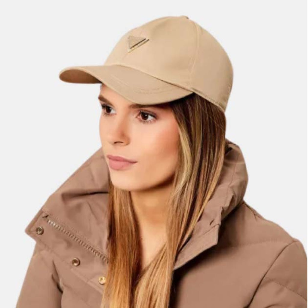 GUESS AW POL en color BEIS (6)