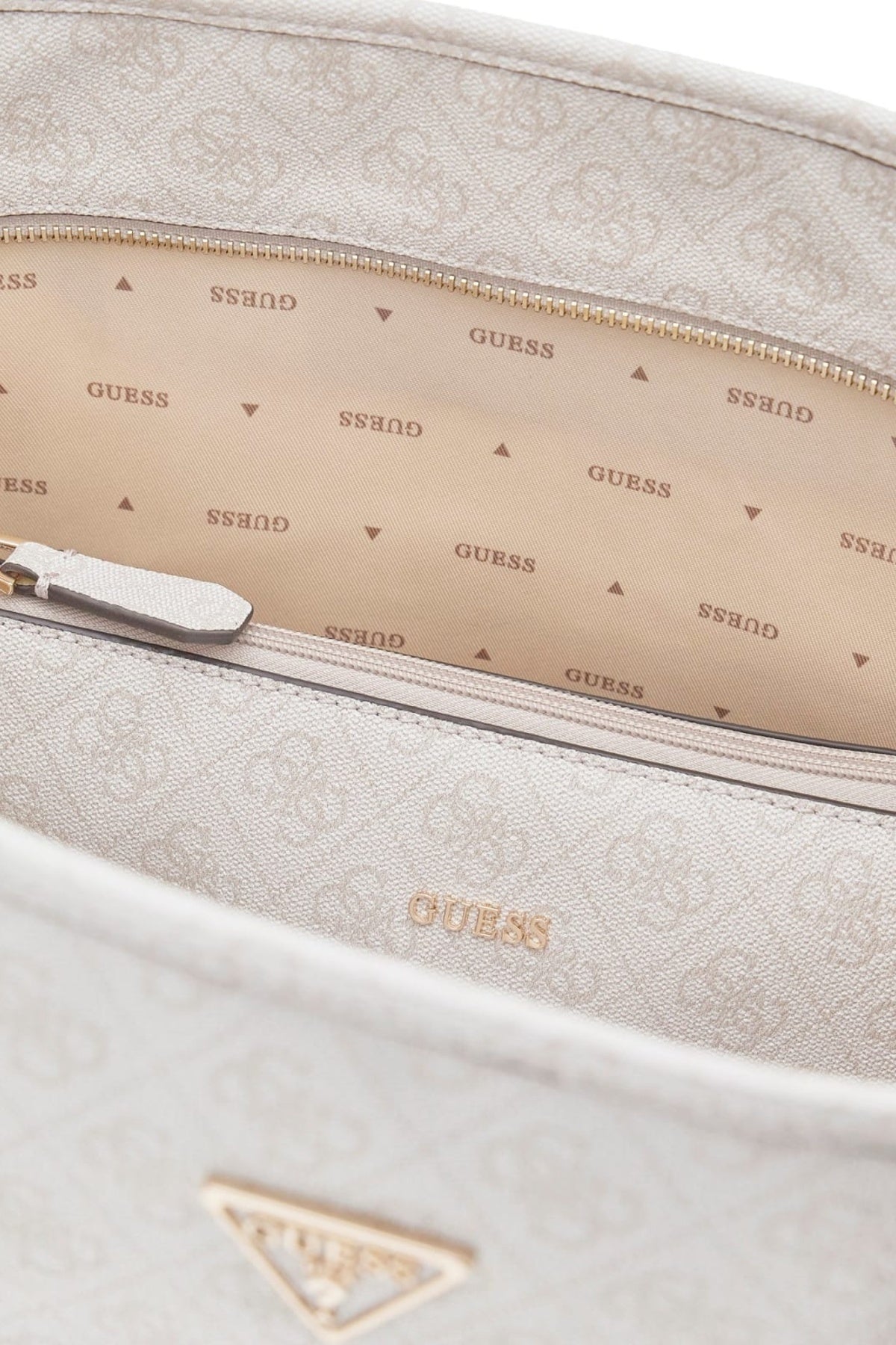 GUESS HWSL en color BLANCO (3)